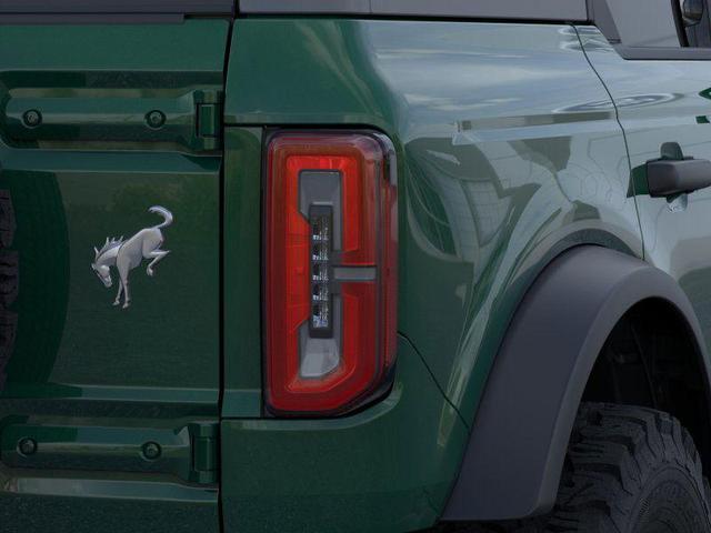 Photo of 2025 Green Ford Bronco