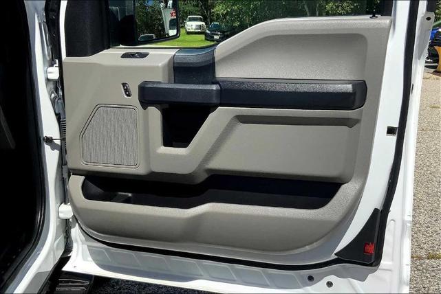 Photo of 2020 Oxford White Ford F-150