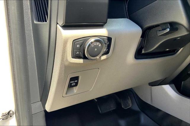 Photo of 2020 Oxford White Ford F-150