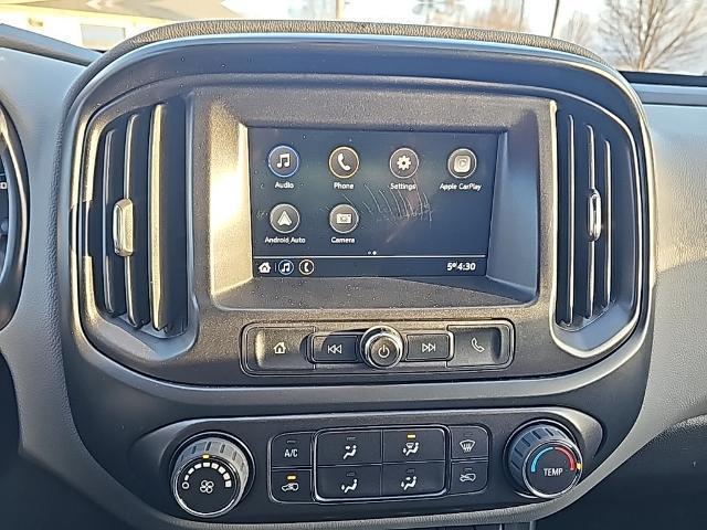 Photo of 2022 Black Chevrolet Colorado