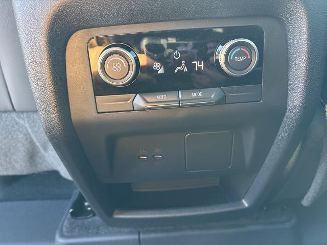 Photo of 2025 Summit White Buick Enclave