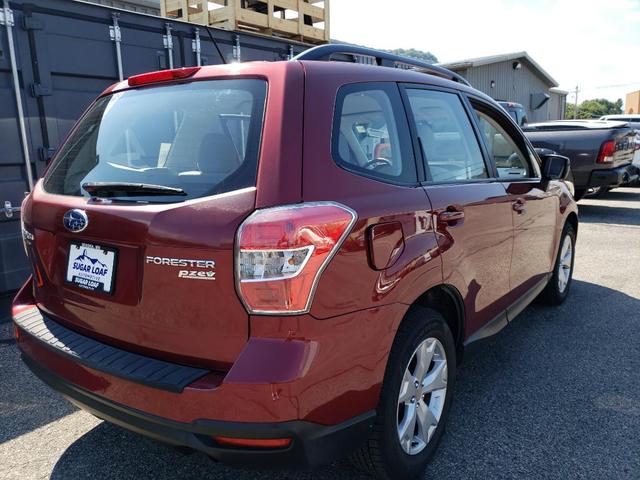Photo of 2015 Venetian Red Pearl Subaru Forester