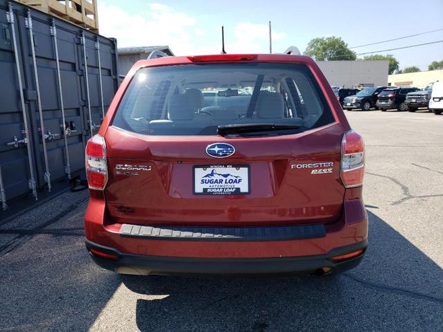 Photo of 2015 Venetian Red Pearl Subaru Forester