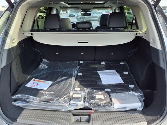 Photo of 2026 GUN METALL Nissan Rogue