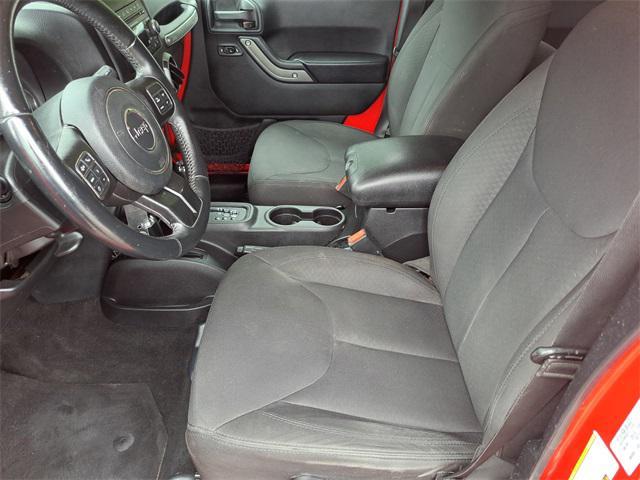 Photo of 2016 Firecracker Red Clearcoat Jeep Wrangler Unlimited