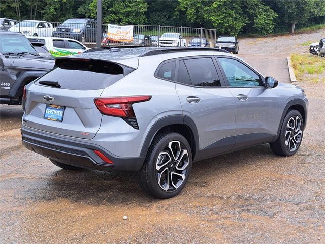 Photo of 2024 Sterling Gray Metallic Chevrolet Trax