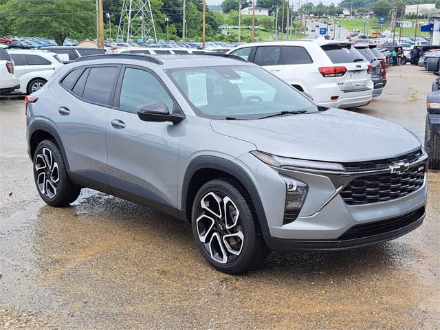 Photo of 2024 Sterling Gray Metallic Chevrolet Trax