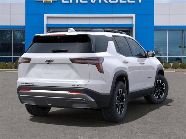 Photo of 2025 Iridescent Pearl Tricoat Chevrolet Equinox