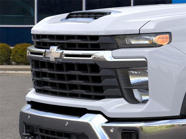 Photo of 2026 Summit White Chevrolet Silverado 2500