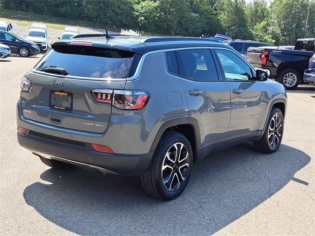 Photo of 2023 Sting-Gray Clearcoat Jeep Compass