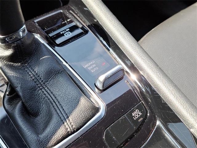 Photo of 2023 Sting-Gray Clearcoat Jeep Compass