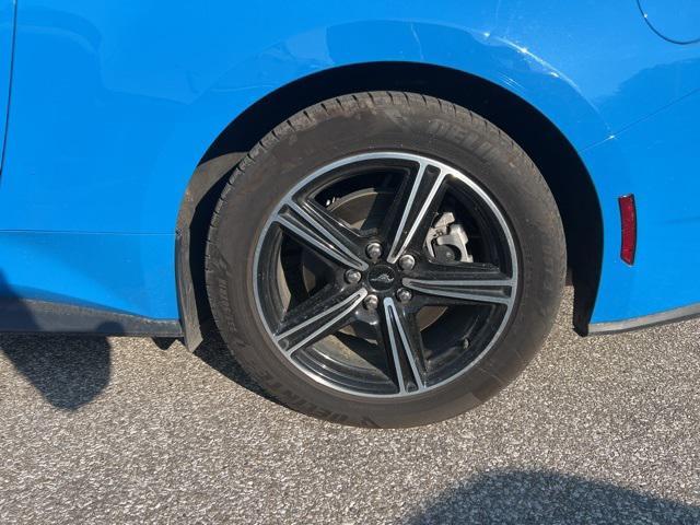 Photo of 2024 Grabber Blue Metallic Ford Mustang