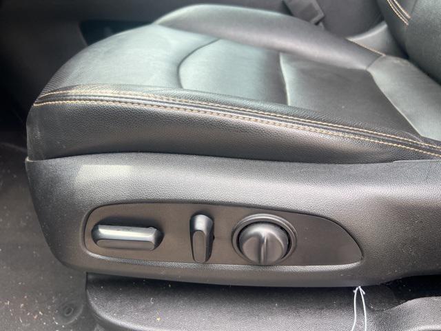 Photo of 2021 Quicksilver Metallic GMC Terrain