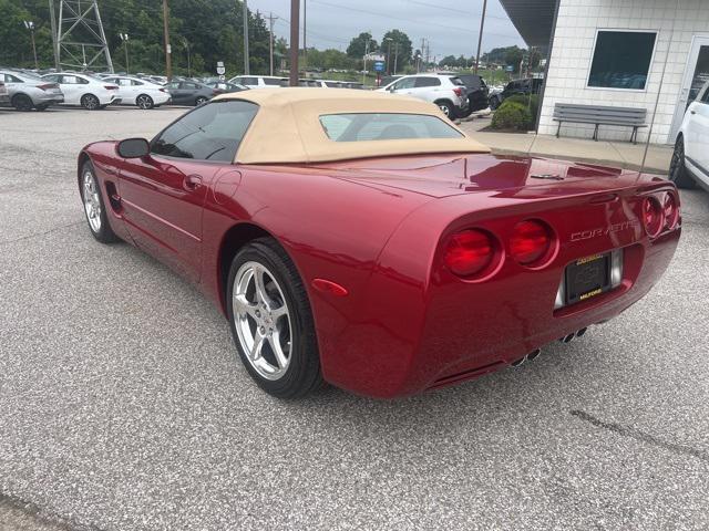 Photo of 2004 Magnetic Red Metallic Chevrolet Corvette