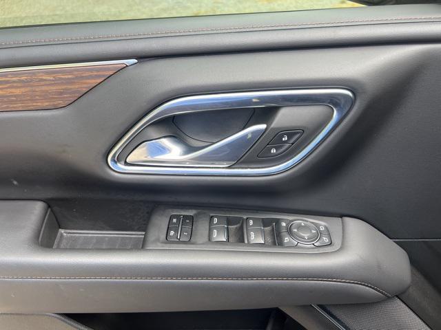 Photo of 2023 Dark Ash Metallic Chevrolet Suburban