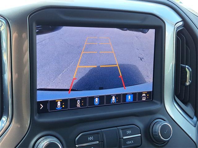 Photo of 2022 Iridescent Pearl Tricoat Chevrolet Silverado 1500