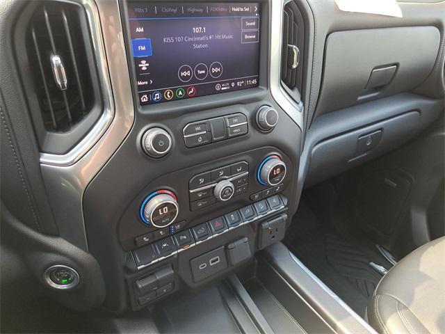 Photo of 2022 Iridescent Pearl Tricoat Chevrolet Silverado 1500