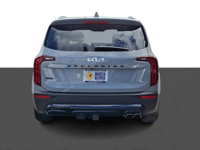 Photo of 2022 Wolf Gray Kia Telluride