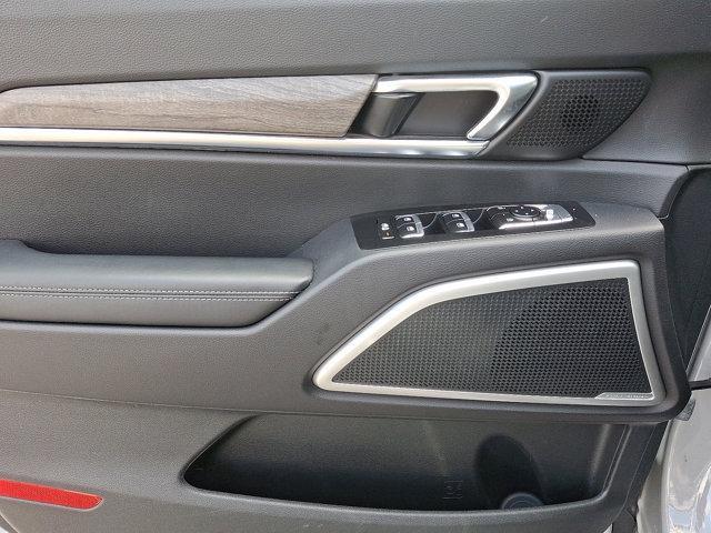 Photo of 2022 Wolf Gray Kia Telluride