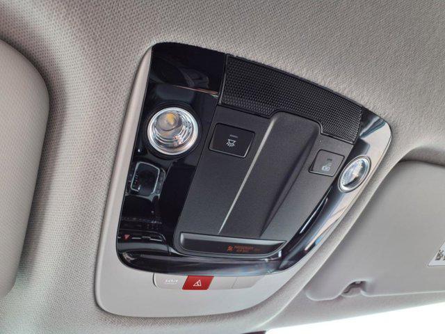 Photo of 2026 Blue / Black Kia Seltos