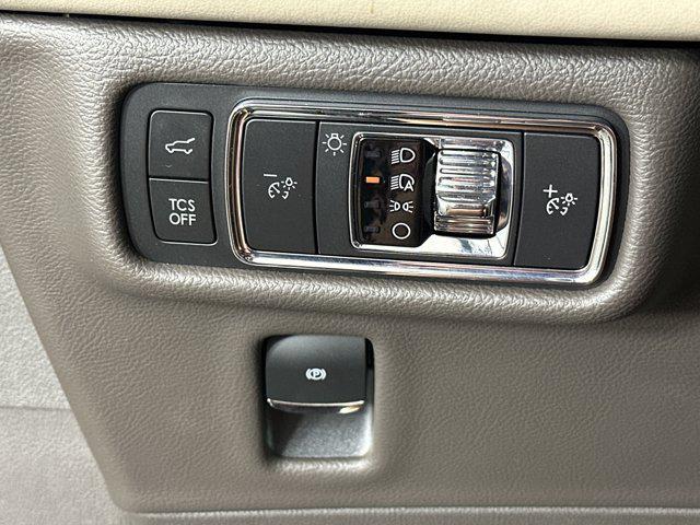 Photo of 2021 Blue Lincoln Nautilus