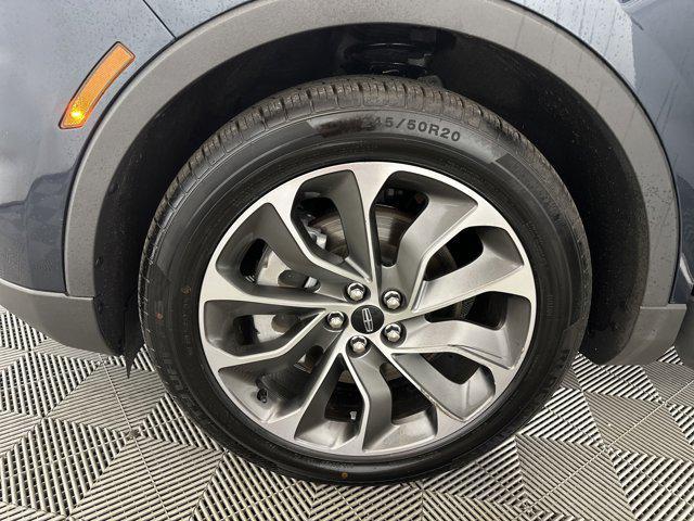 Photo of 2021 Blue Lincoln Nautilus
