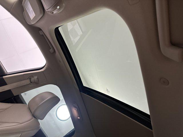 Photo of 2021 Blue Lincoln Nautilus