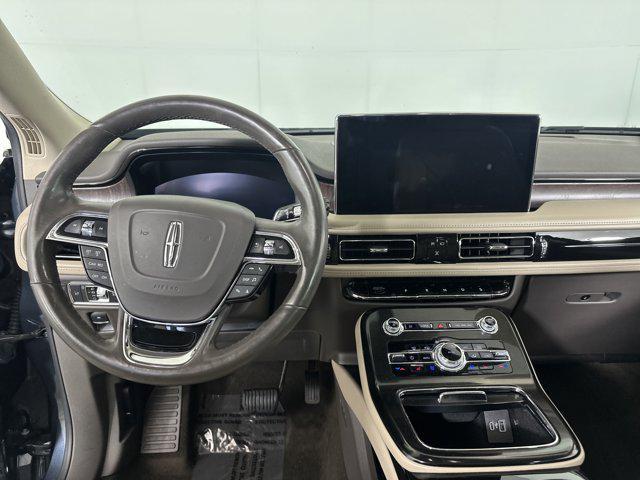 Photo of 2021 Blue Lincoln Nautilus