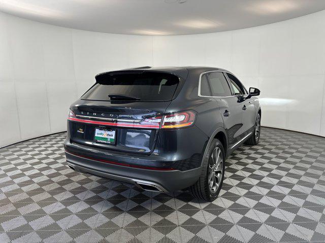 Photo of 2021 Blue Lincoln Nautilus