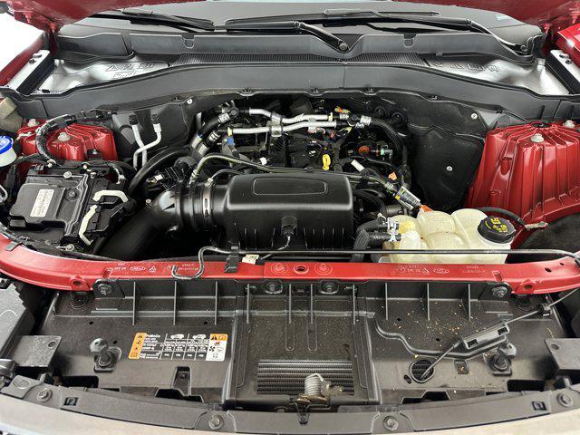 Photo of 2022 Rapid Red Metallic Tinted Clearcoat Ford Explorer