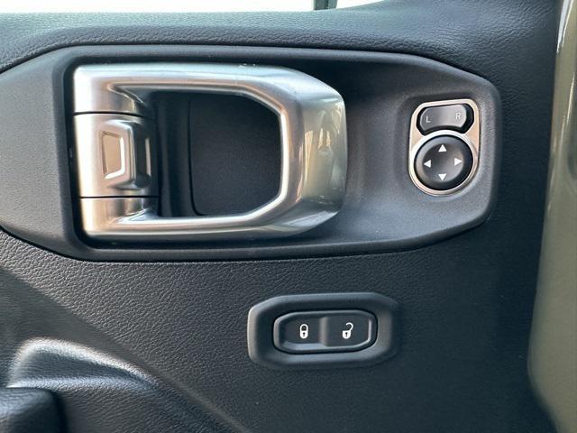 Photo of 2025 41 Jeep Wrangler