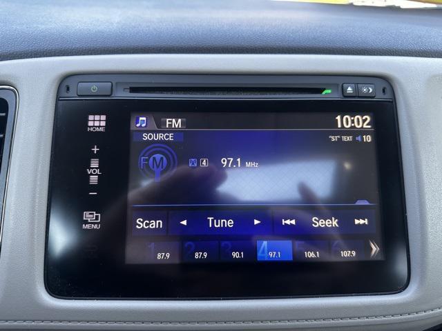 Photo of 2016 White Honda HR-V