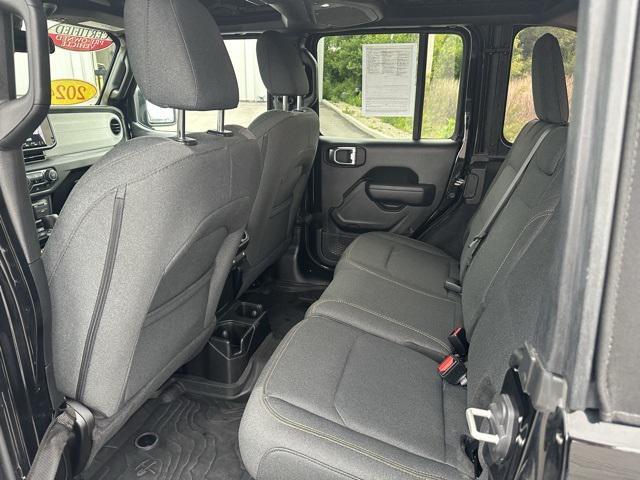 Photo of 2024 Black Clearcoat Jeep Wrangler