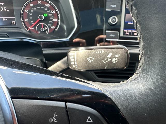 Photo of 2020 Black Volkswagen Jetta