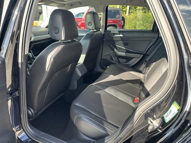 Photo of 2020 Black Volkswagen Jetta