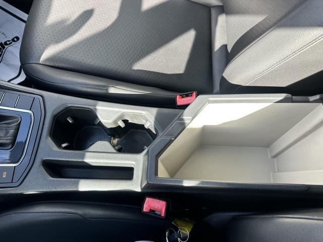 Photo of 2020 Black Volkswagen Jetta