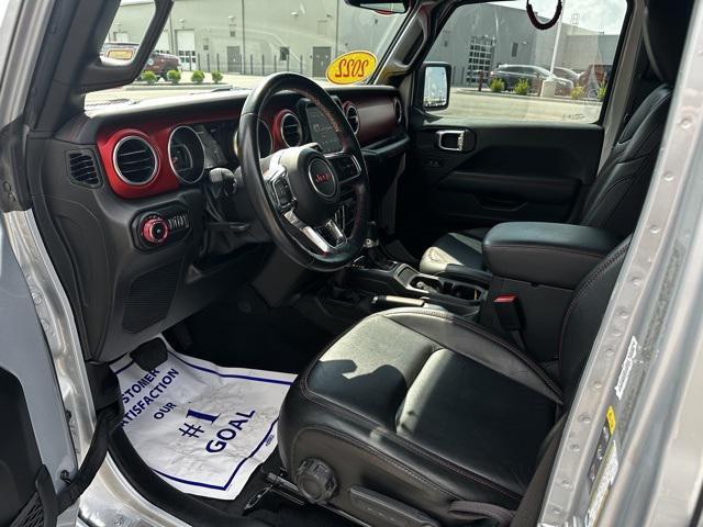 Photo of 2022 Silver Zynith Clearcoat Jeep Wrangler Unlimited