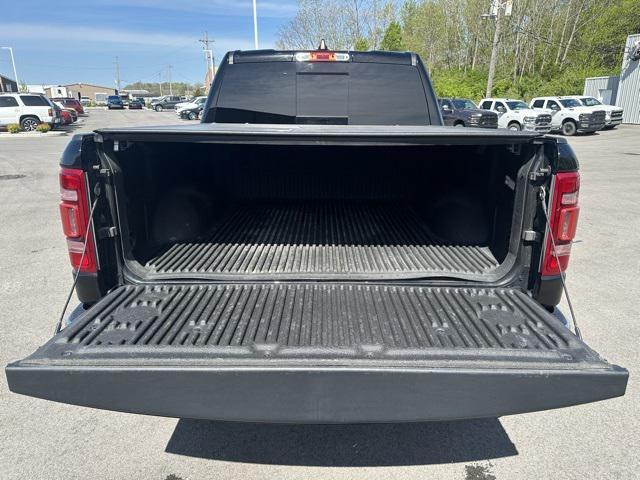 Photo of 2023 Diamond Black Crystal Pearlcoat RAM 1500