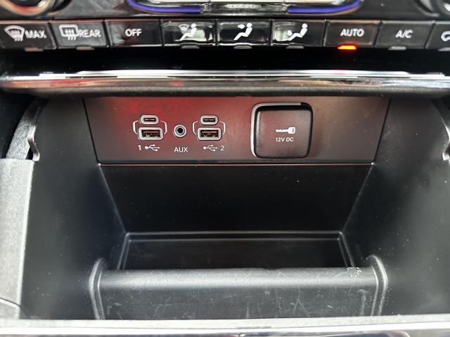 Photo of 2023 Silver Zynith Jeep Grand Cherokee L