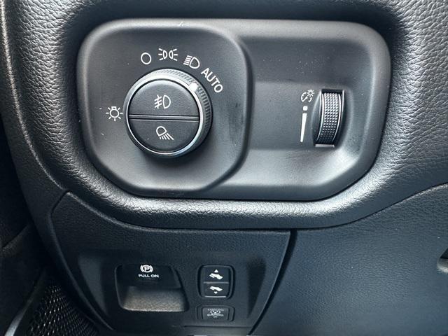 Photo of 2026 Bright White Clearcoat RAM 1500