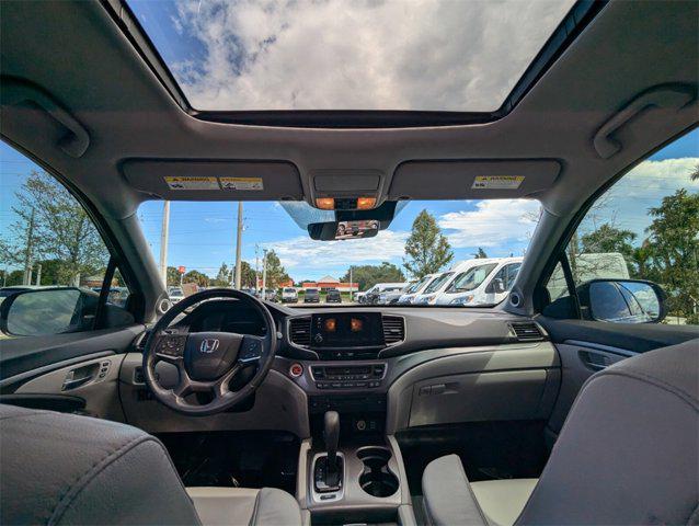 Photo of 2019 Modern Steel Metallic Honda Pilot