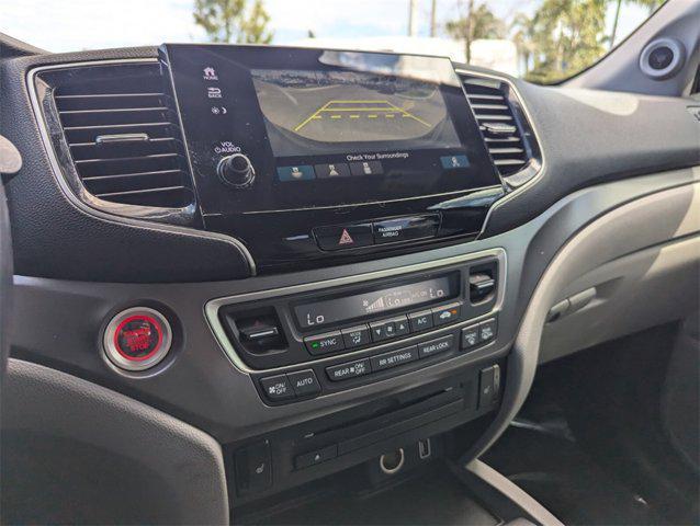 Photo of 2019 Modern Steel Metallic Honda Pilot
