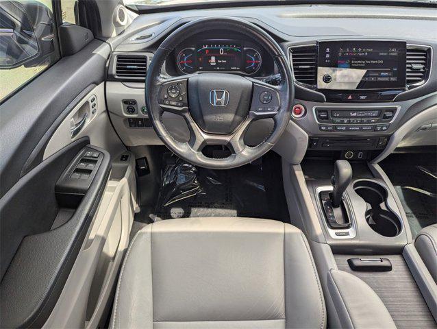 Photo of 2019 Modern Steel Metallic Honda Pilot