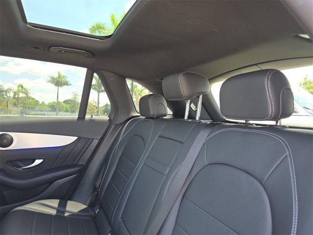 Photo of 2022 Mojave Silver Metallic Mercedes-Benz GLC 300