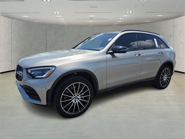 Photo of 2022 Mojave Silver Metallic Mercedes-Benz GLC 300