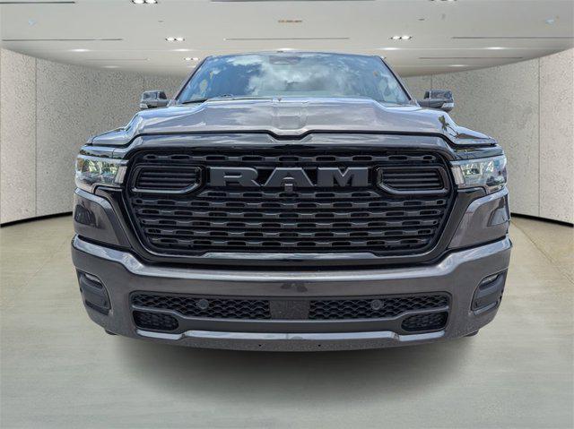 Photo of 2025 Granite Crystal Metallic Clearcoat RAM 1500