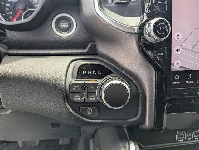 Photo of 2025 Granite Crystal Metallic Clearcoat RAM 1500