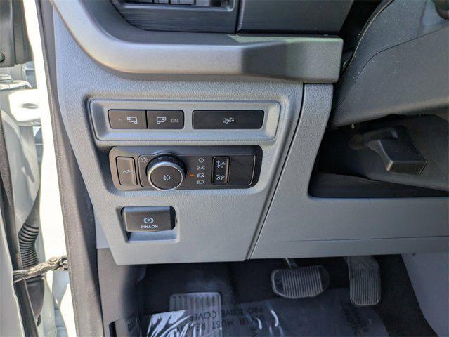 Photo of 2024 Oxford White Ford F-150