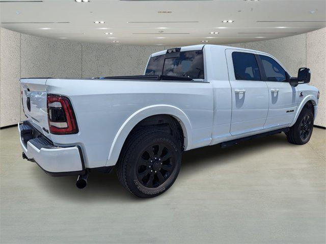 Photo of 2024 Bright White Clearcoat RAM 2500