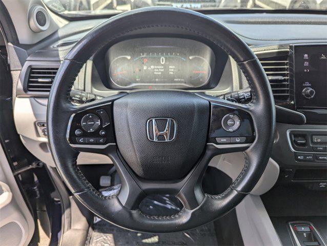 Photo of 2022 Obsidian Blue Pearl Honda Pilot